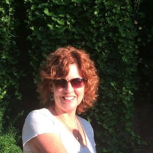 Meet your Posher, Pauline